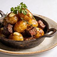 Garlic Butter Steak Bites & Potatoes photo 1