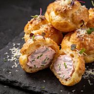 Cold-Smoked Eel Gougères with Gruyère Pâte à Choux photo 1
